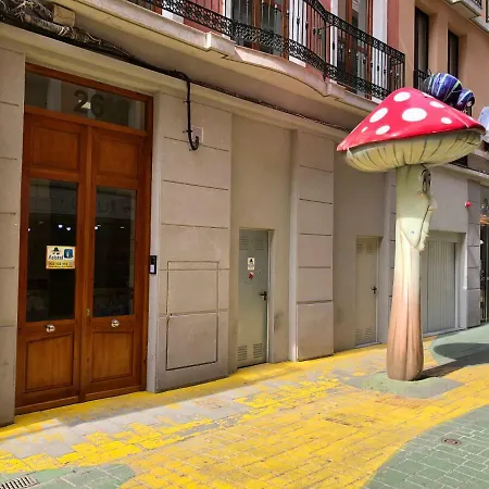 Encantador Piso Nuevo En El Centro De 阿利坎特