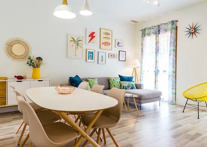 Encantador Piso Nuevo En El Centro De Διαμέρισμα Αλικάντε